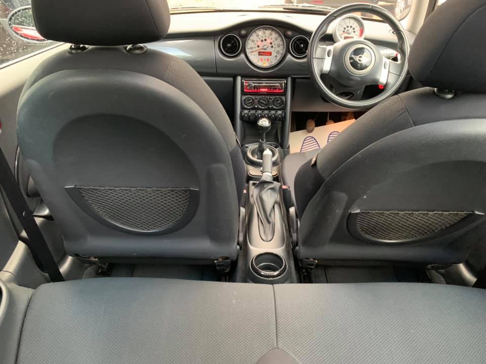 Mini Hatch Cooper 1.6